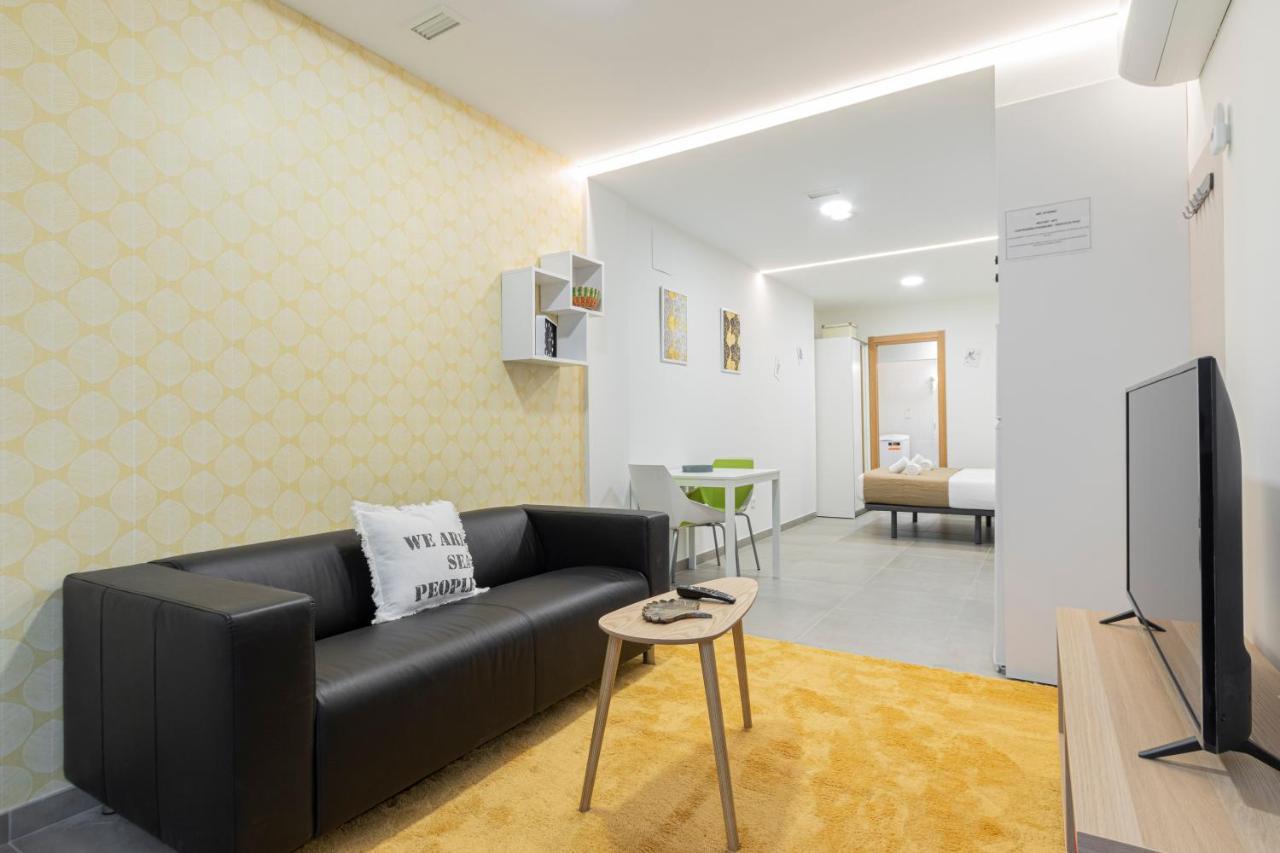 Apa 12l3 Apartment